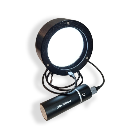Ecran a Flat LED ultra-compact 12cm en PETG noir pour Samyang 135mm F2 et optiques 95mm max.